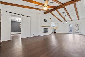 1806 Hutto Rd in Georgetown, TX - Building Photo - Building Photo