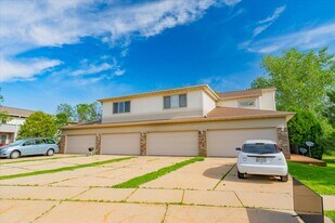 264 Meadowside Dr, Unit 264 in Verona, WI - Building Photo