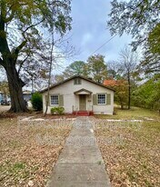 401 Lexington St in Birmingham, AL - Building Photo