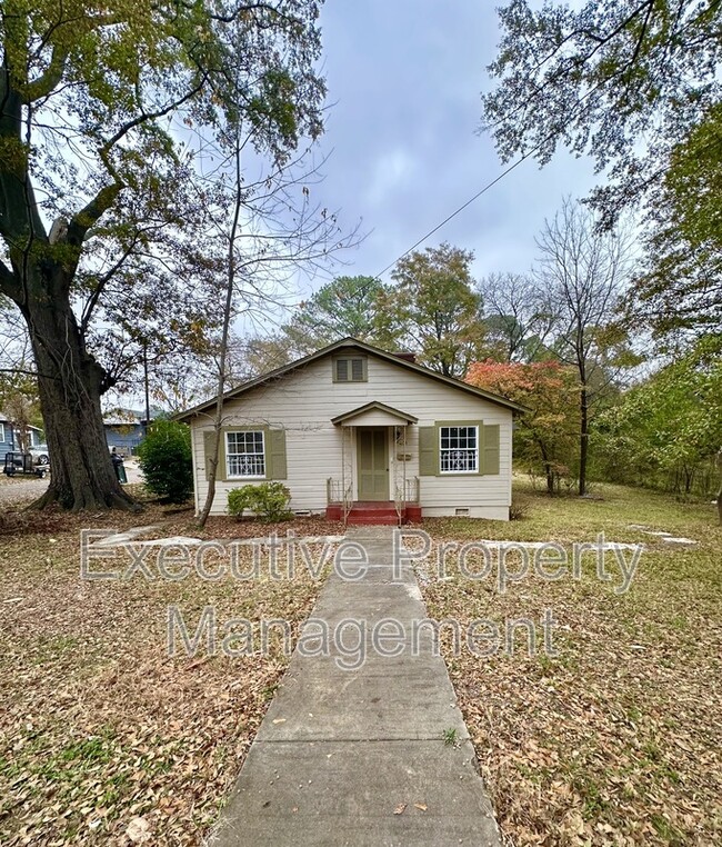 property at 401 Lexington St