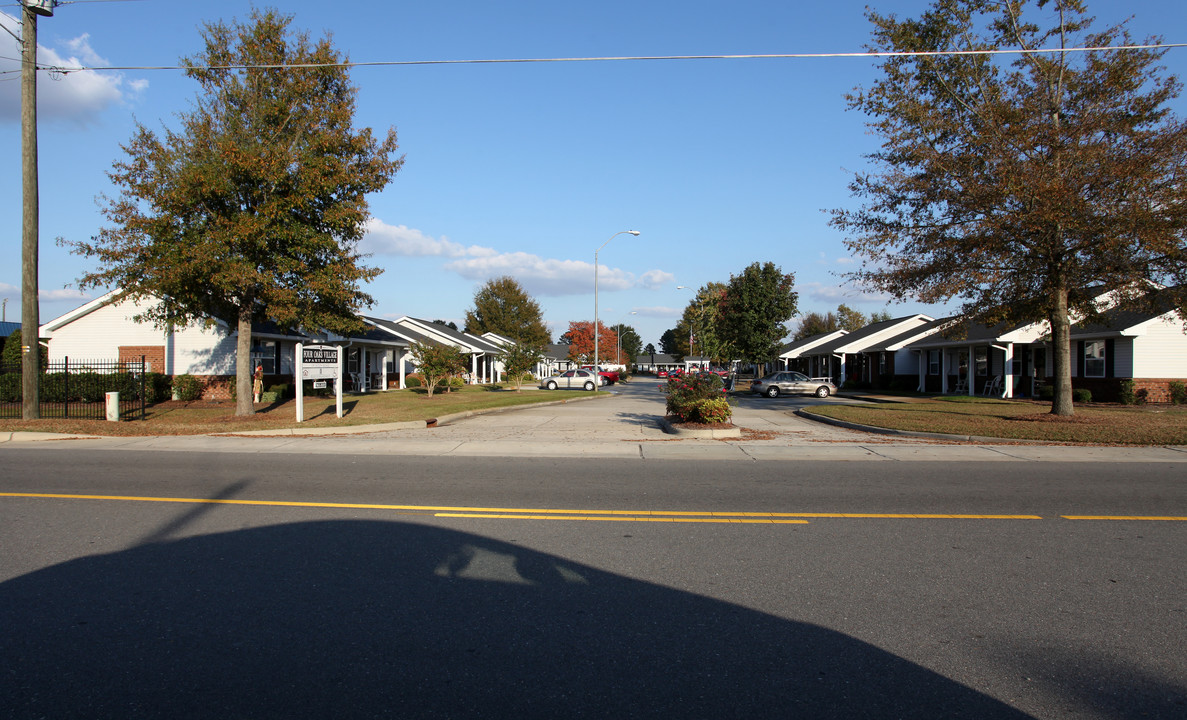 Four Oaks Village Apartments in Four Oaks, NC - Building Photo