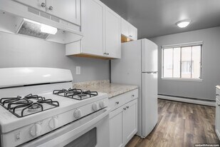 The Forge on Webster 409