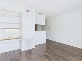 2808 Whitis Ave in Austin, TX - Building Photo