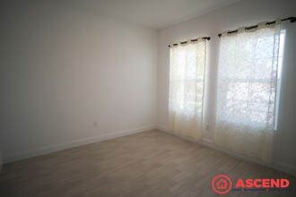 9705 Cotton Creek Dr in Shafter, CA - Building Photo - Building Photo