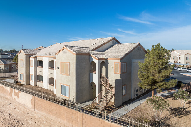 Amber Hills III in Las Vegas, NV - Building Photo - Building Photo