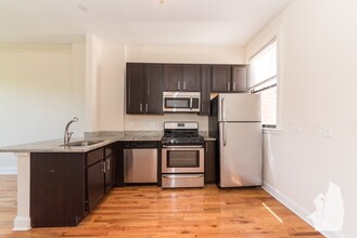2954 N Racine Ave in Chicago, IL - Building Photo - Building Photo