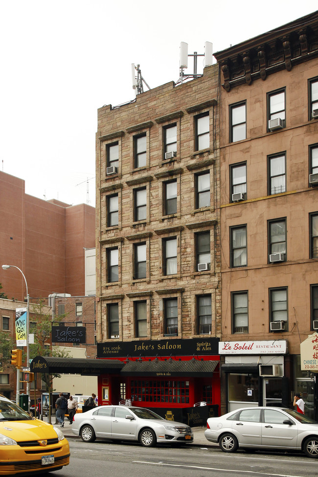 875 Tenth Ave in New York, NY - Foto de edificio - Building Photo