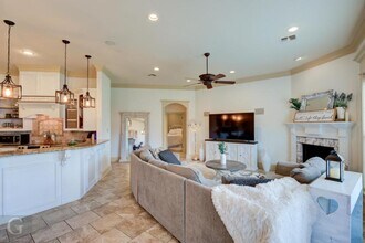 609 Toulouse Ct in Bossier City, LA - Building Photo - Building Photo