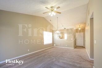 4 Ashwood Cir in Brownsburg, IN - Foto de edificio - Building Photo