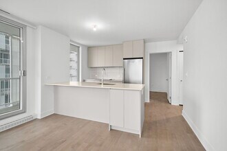2320 Tupper St in Montréal, QC - Building Photo - Building Photo