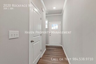 2020 Rockface Way in Durham, NC - Building Photo - Building Photo