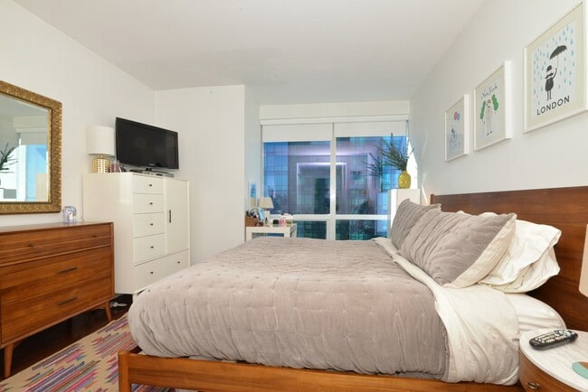 property at 77 Hudson St