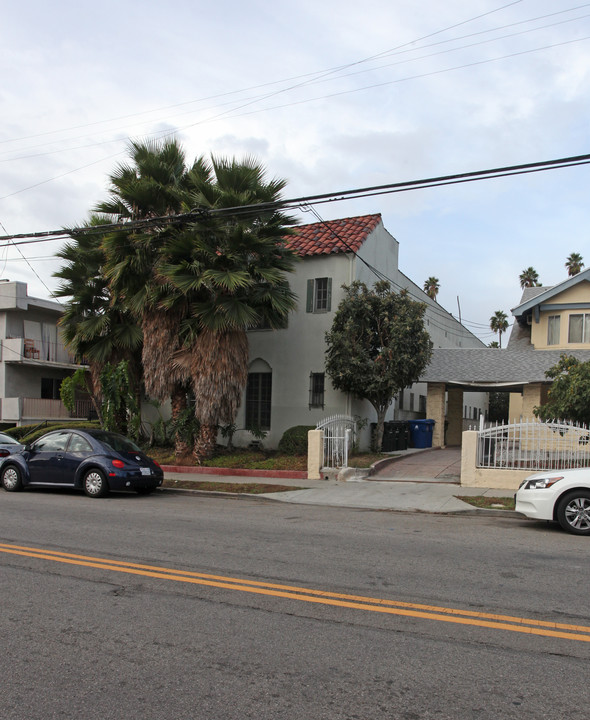 1803 N Wilton Pl in Los Angeles, CA - Building Photo