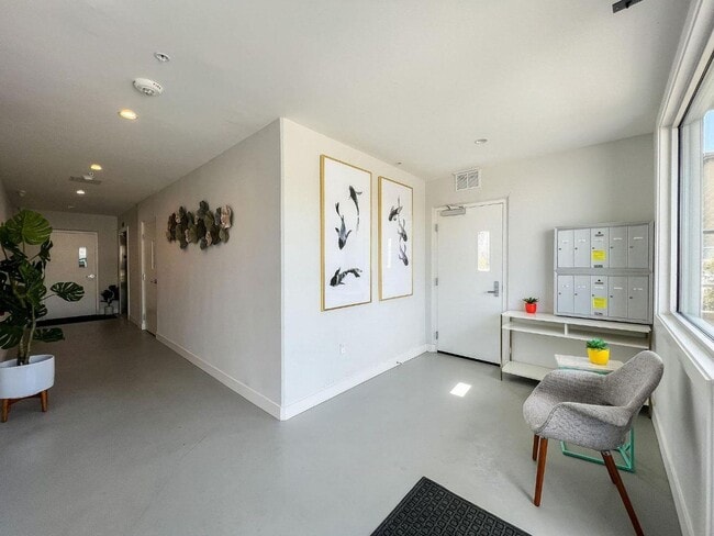 30 Hermosa Ave in Millbrae, CA - Building Photo - Building Photo