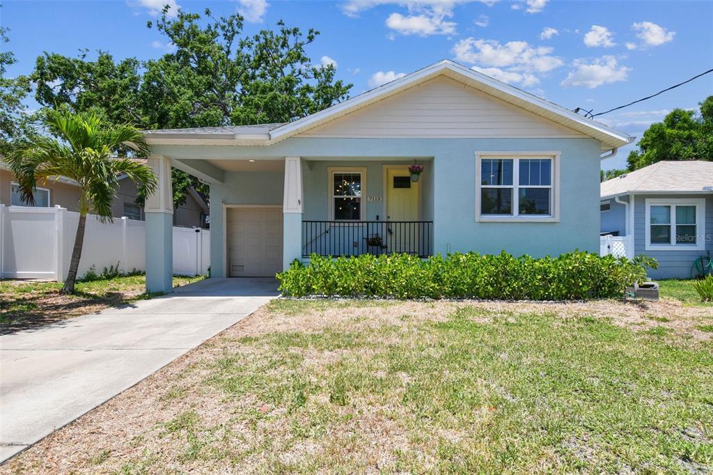 7113 S Mascotte St in Tampa, FL - Building Photo