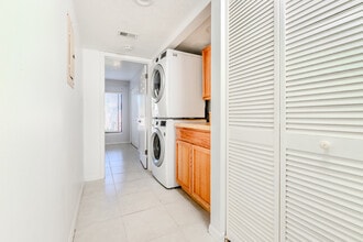 1515 Huntington Ln, Unit 922 in Rockledge, FL - Building Photo - Building Photo