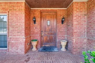 2265 N Covington Park Blvd in Fayetteville, AR - Building Photo - Building Photo