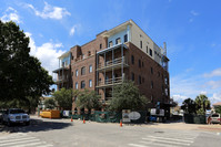 701 S Palafox St in Pensacola, FL - Foto de edificio - Building Photo