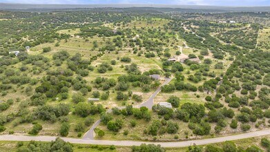 5834 Fall Creek Rd in Spicewood, TX - Building Photo - Building Photo