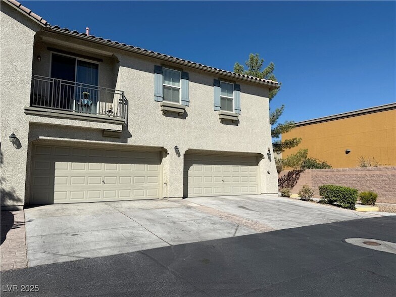 4375 Braeburn Glen St in North Las Vegas, NV - Building Photo