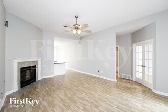 8580 Griffin Park Dr in Memphis, TN - Building Photo - Building Photo