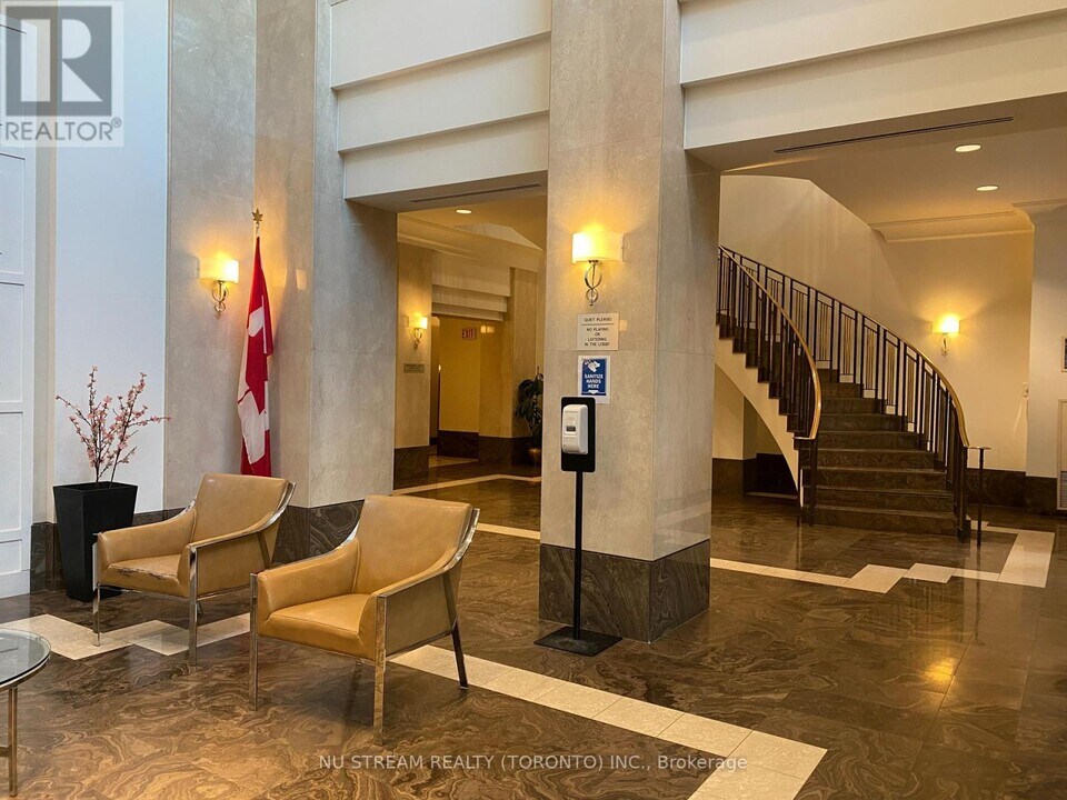 68 Corporate Dr in Toronto, ON - Building Photo