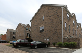 Patterson Place in Dayton, OH - Building Photo - Building Photo