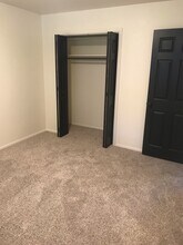 2-422 W Cheyenne Rd in Colorado Springs, CO - Building Photo - Building Photo