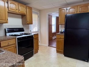 815 South St in Avoca, PA - Building Photo - Building Photo