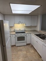 2877 Regency Dr in Melbourne, FL - Building Photo