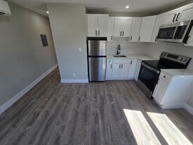 15581 NY-28 in Delhi, NY - Building Photo