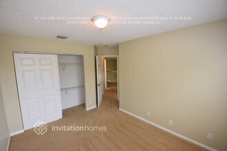 7640 Colony Palm Dr in Boynton Beach, FL - Foto de edificio - Building Photo