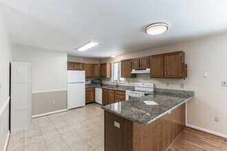 44246 Old Mill Hill Rd in Hollywood, MD - Building Photo - Building Photo