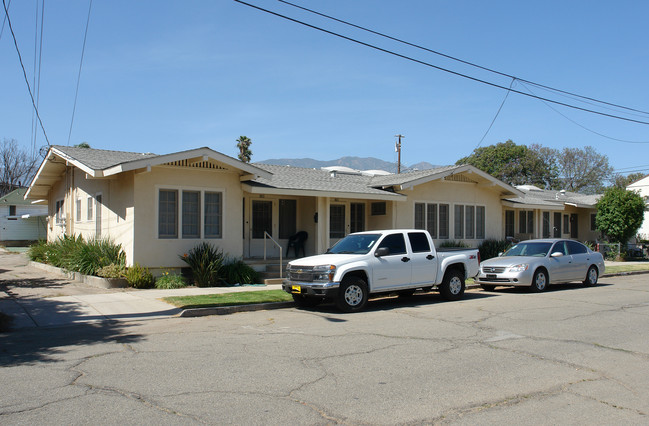 220 N 10th St in Santa Paula, CA - Building Photo - Building Photo