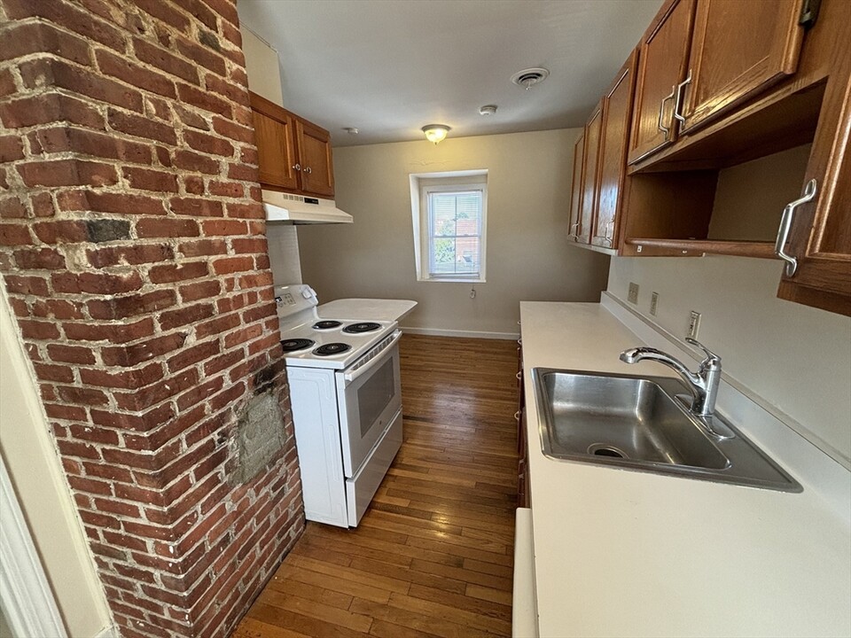 1213 Adams St, Unit 1 in Boston, MA - Building Photo