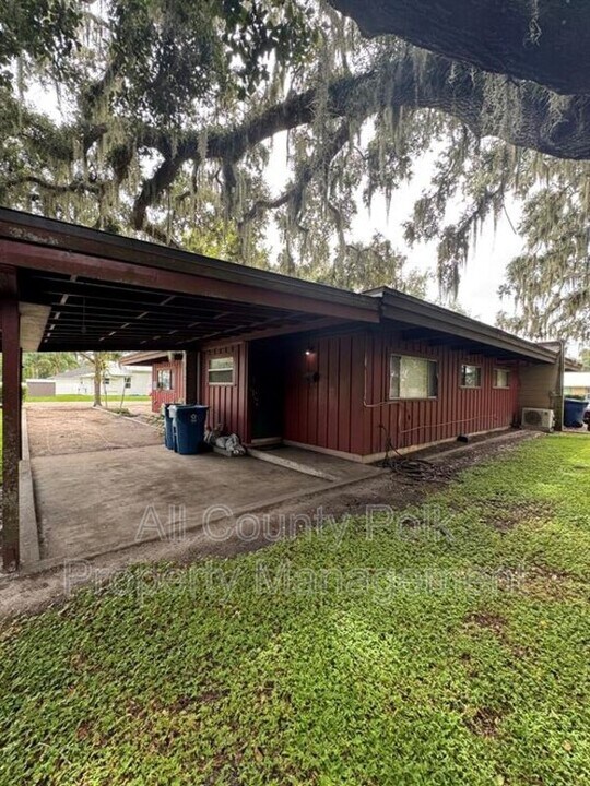 500 Tecumseh Ave in Fort Meade, FL - Building Photo