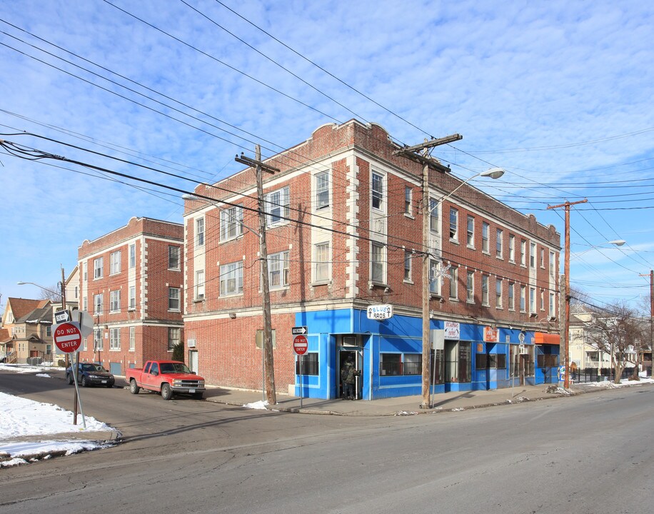 Belmore in Syracuse, NY - Building Photo