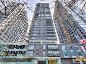 2320 R Tupper in Montréal, QC - Building Photo