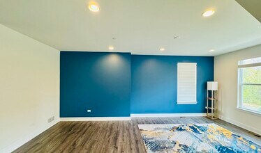 29W710 Cambridge Ct in Warrenville, IL - Building Photo - Building Photo