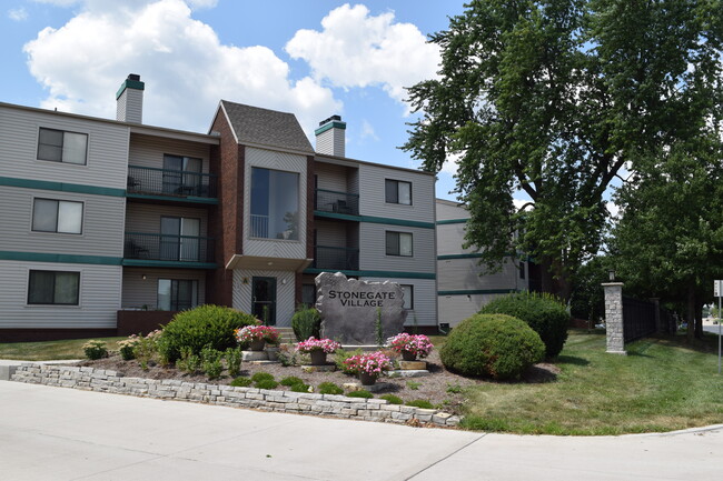 Stonegate Village by Royse + Brinkmeyer in Champaign, IL - Building Photo - Building Photo