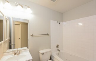 15508 E Oxford Ave in Aurora, CO - Building Photo