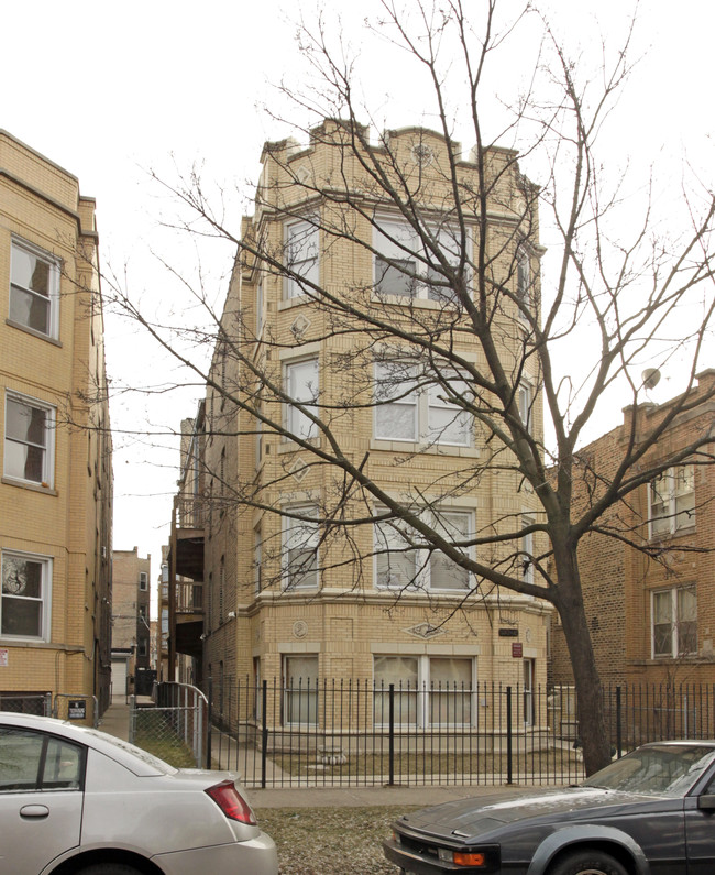 6243-6245 N Oakley Ave in Chicago, IL - Building Photo - Building Photo