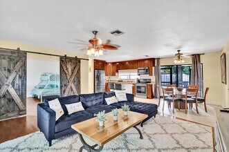 2620 NE 19th St in Pompano Beach, FL - Foto de edificio - Building Photo