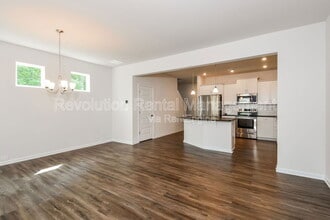547 Ryan Ct in Ball Ground, GA - Building Photo - Building Photo