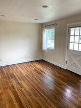 7407 NE Hassalo St in Portland, OR - Building Photo - Building Photo