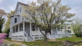 216 S Main St in Elmer, NJ - Building Photo