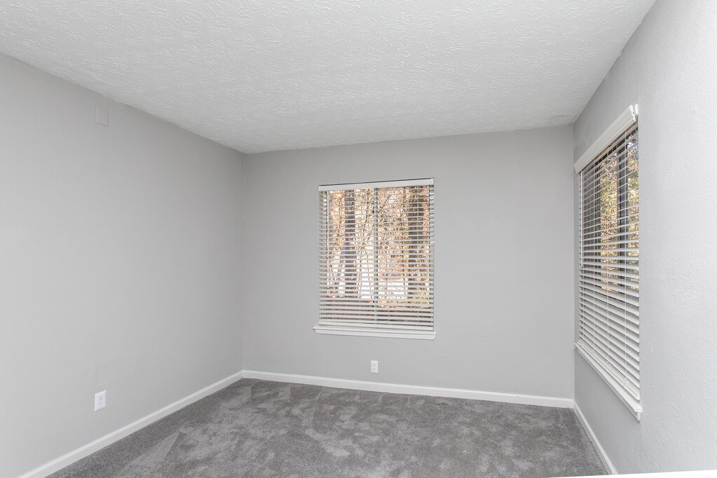 The Landing At Pleasantdale Doraville, GA Apartments