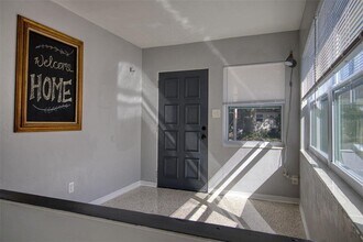 634-615 15th Ave S in St. Petersburg, FL - Foto de edificio - Building Photo