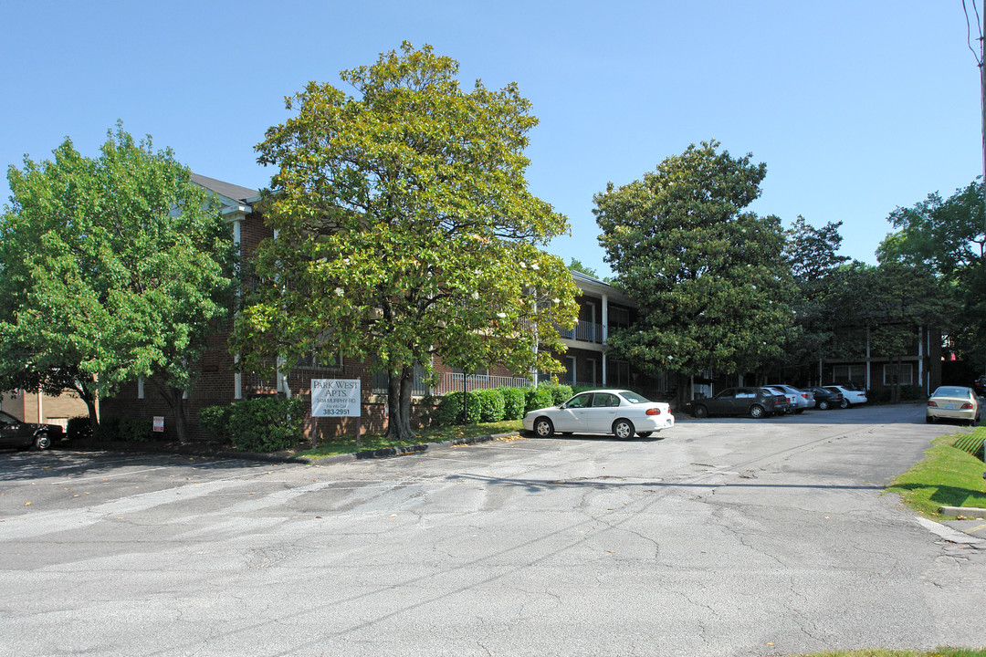 Park West Apartments in Nashville, TN - Building Photo