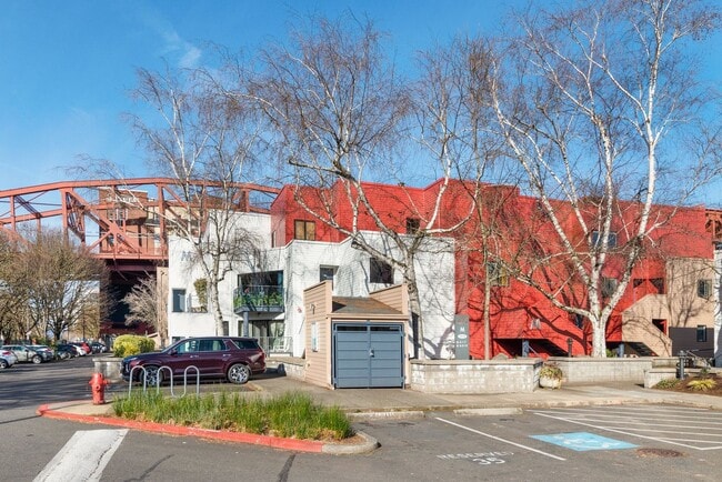 property at 1010 NW Naito Pkwy